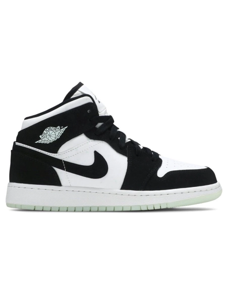 AIR JORDAN 1 MID SE GS GLOW IN THE DARK PANDA BQ6931 103,AIR JORDAN 1 MID,Air Jordan