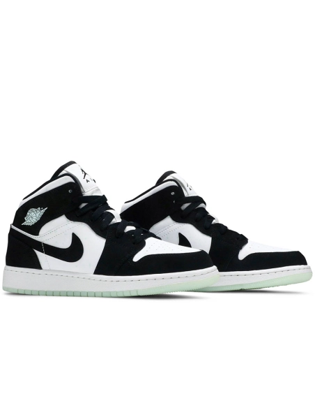 AIR JORDAN 1 MID SE GS GLOW IN THE DARK PANDA BQ6931 103,AIR JORDAN 1 MID,Air Jordan