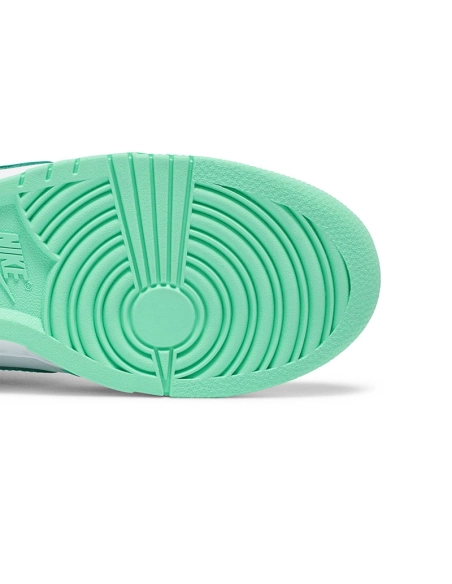 DUNK LOW GREEN GLOW,Dunk SB,NIKE SHOES Reps