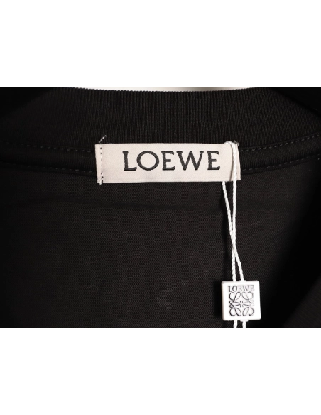 Loewe on co-branded logo embossed print long-sleeved T-shirt TSK1,Loewe