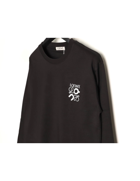 Loewe on co-branded logo embossed print long-sleeved T-shirt TSK1,Loewe