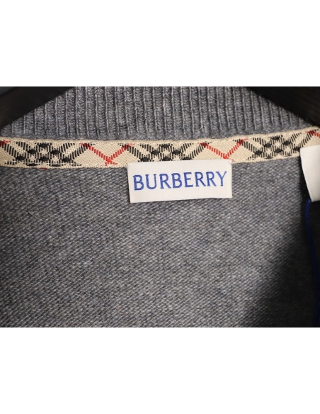 Burberry Warhorse embroidered crew neck knitted sweater,Burberry