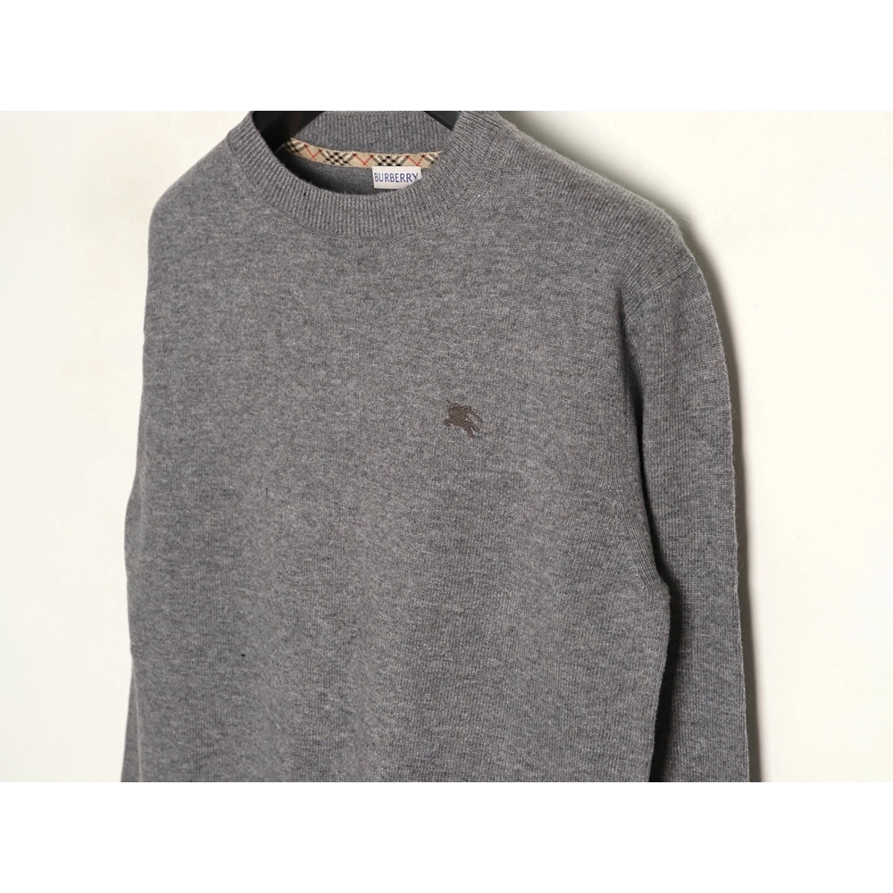 Burberry Warhorse embroidered crew neck knitted sweater,Burberry