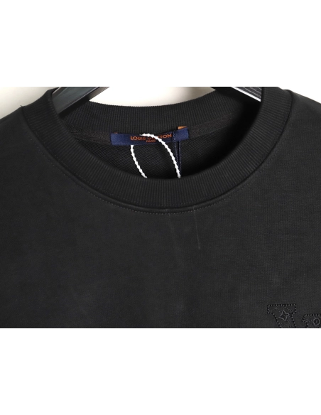 Louis Vuitton logo embroidered crewneck sweatshirt,Louis Vuitton Sweatshirt,Sweatshirt,APPAREL