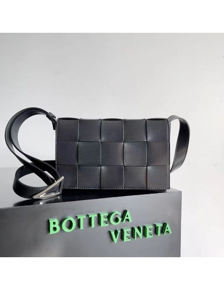 Bottega Veneta Cassette shoulder bags 737950 15X23X5cm,Bottega Veneta bags,BAGS