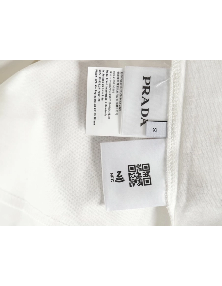 Prada collar triangle logo short sleeve Tshirt.Prada T Shirt,Tshirt,APPAREL
