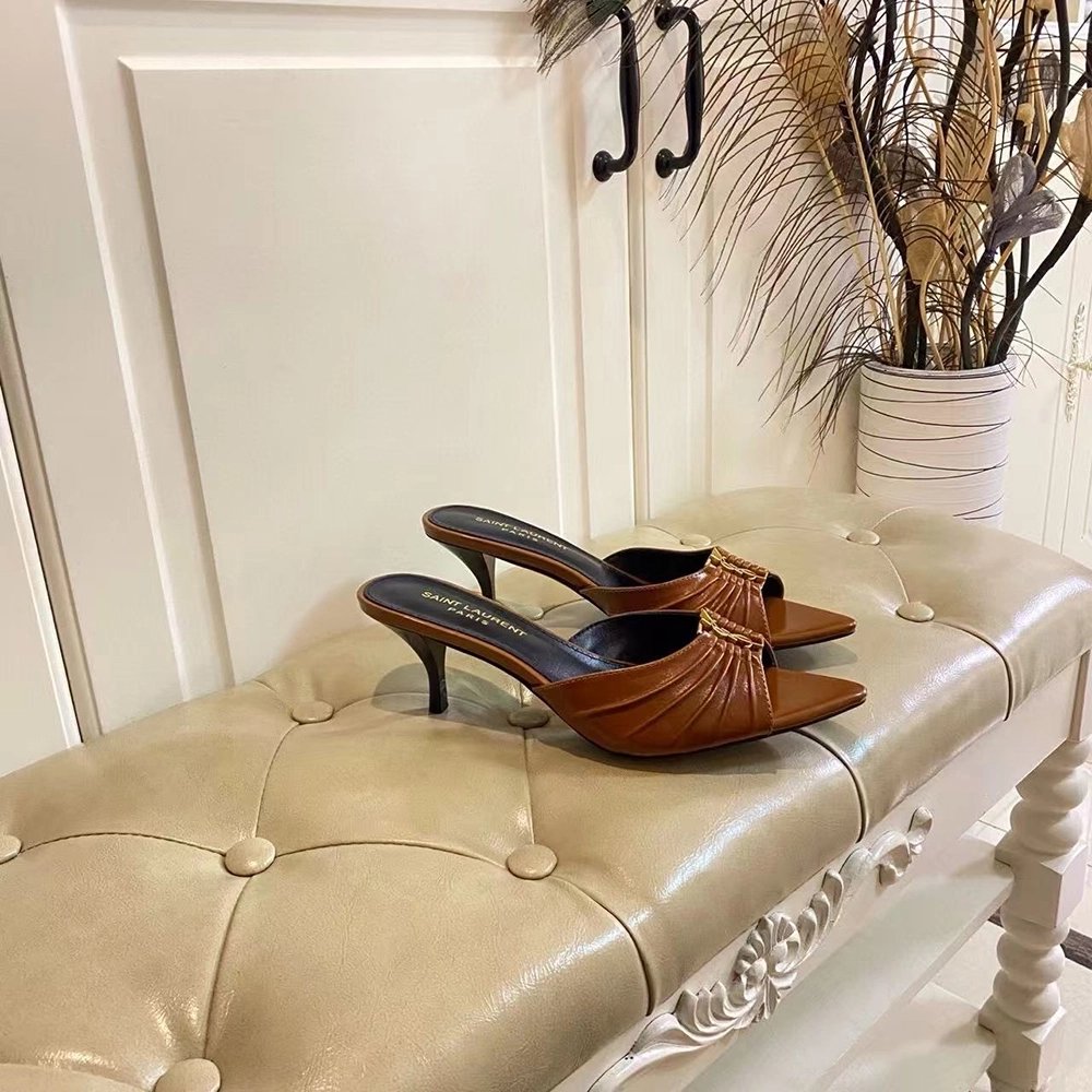 Saint Laurent Babylone mules in smooth leather H:6cm,Saint Laurent Sneakers