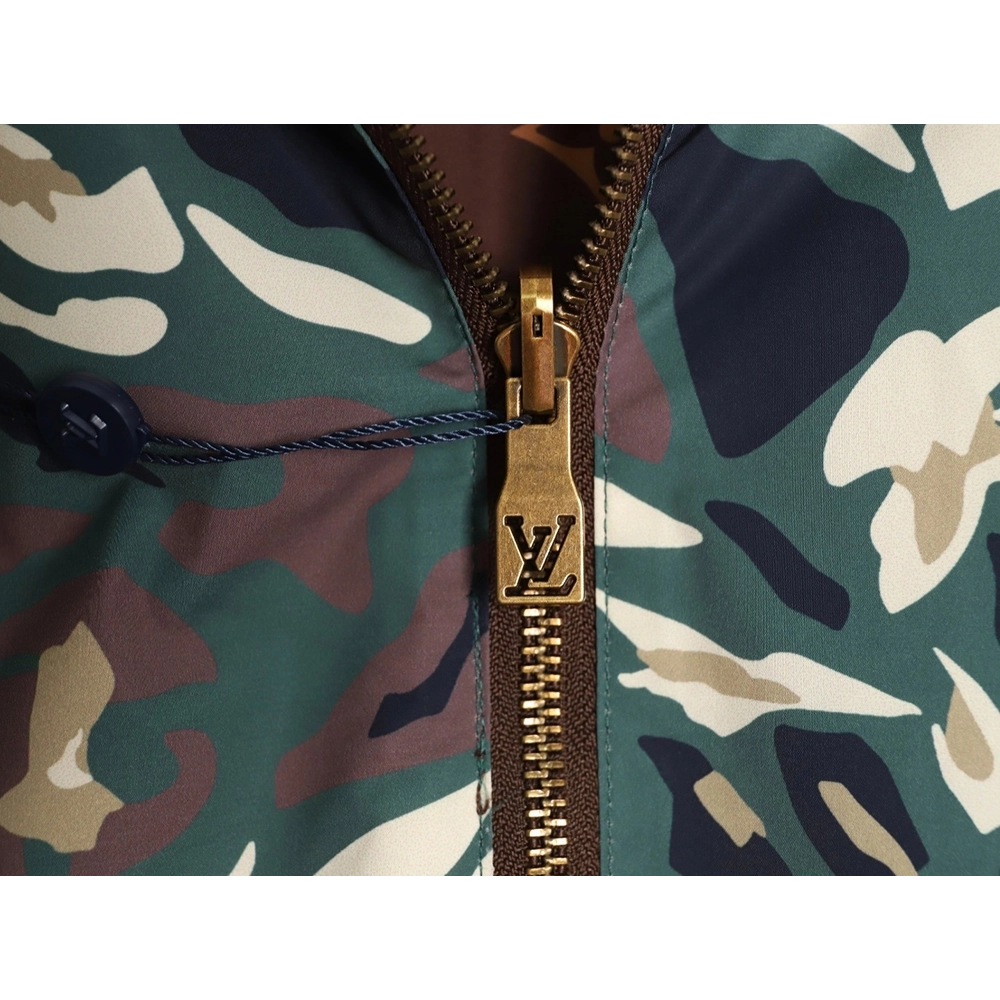Louis Vuitton camouflage monogram reversible windbreaker jacket,Louis Vuitton