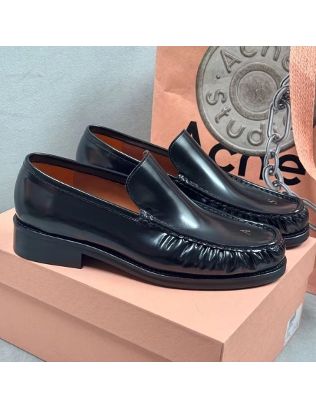 Acne Studios Leather loafers,Acne Studios Shoes,More Brands