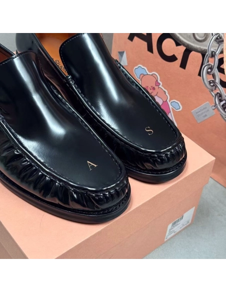 Acne Studios Leather loafers,Acne Studios Shoes,More Brands
