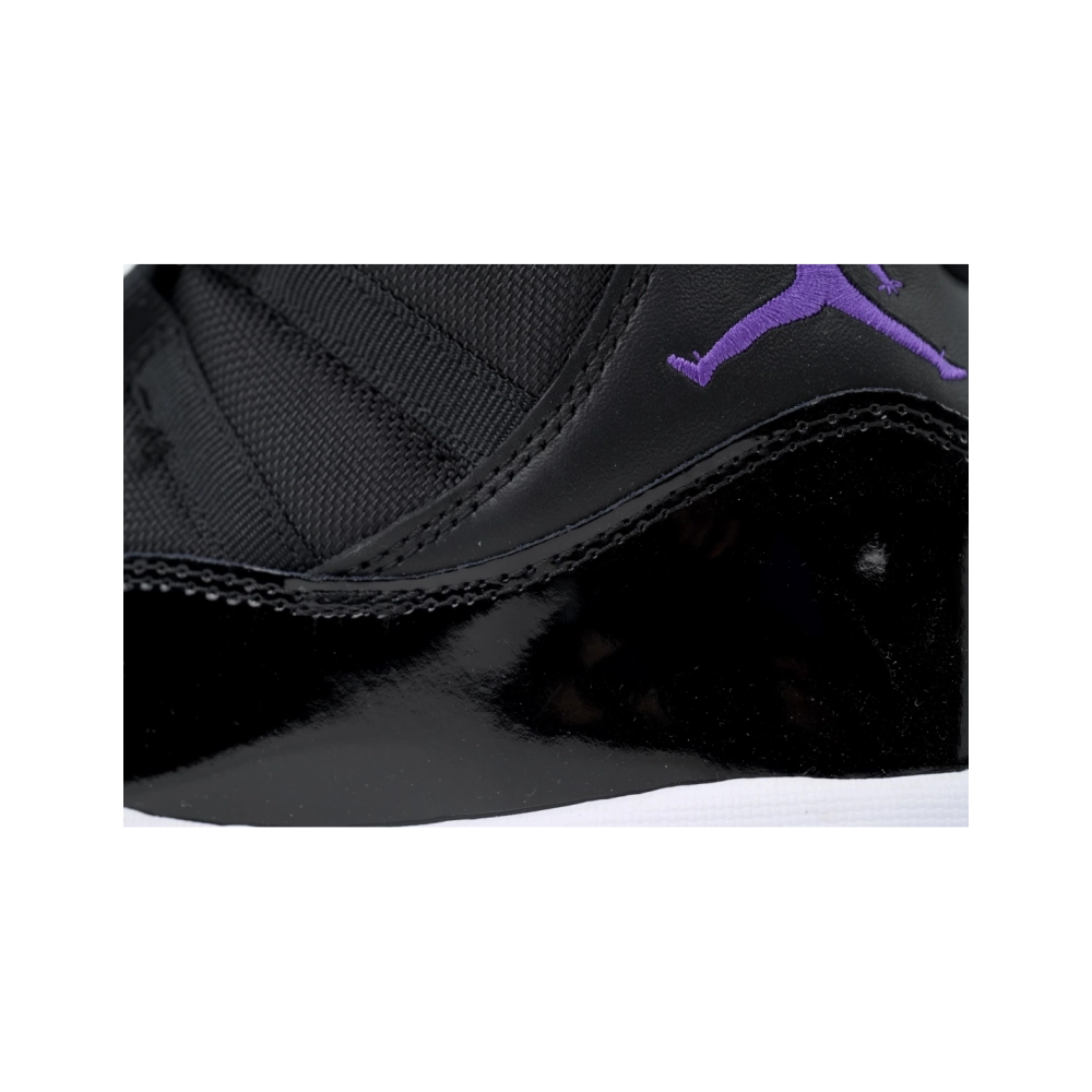 Air Jordan 11 Retro Blackish Purple CT8812-999