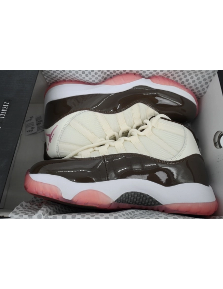 Air Jordan 11 Retro Chocolate CT8012-126