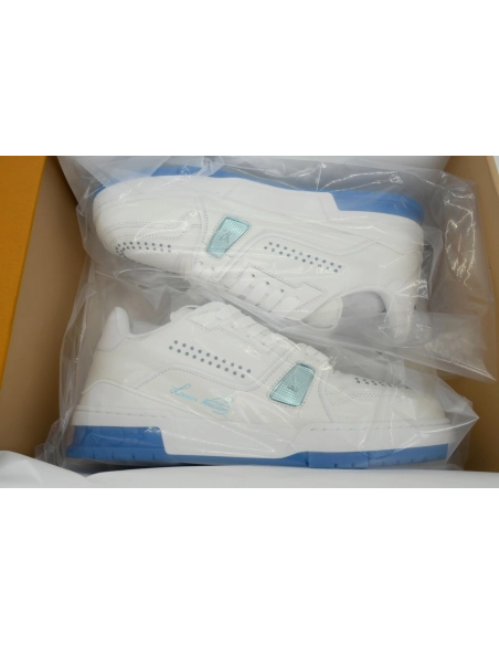 Louis Vuitton Trainer Sea Blue Rivets