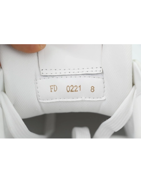 Louis Vuitton Trainer White Green Rivets