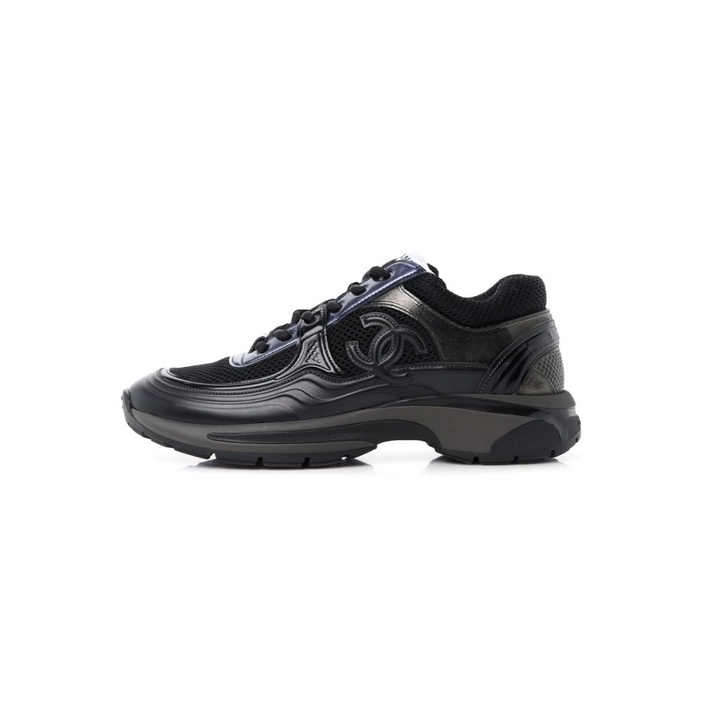 Chanel Womens CC Low-Top Sneakers Fabric And Laminated Leather Black