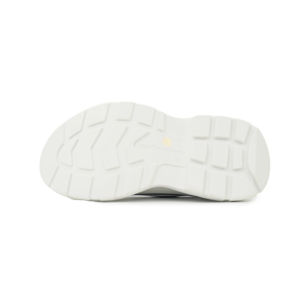 Alexander McQueen Womens Tread Slick Mary Jane In Black