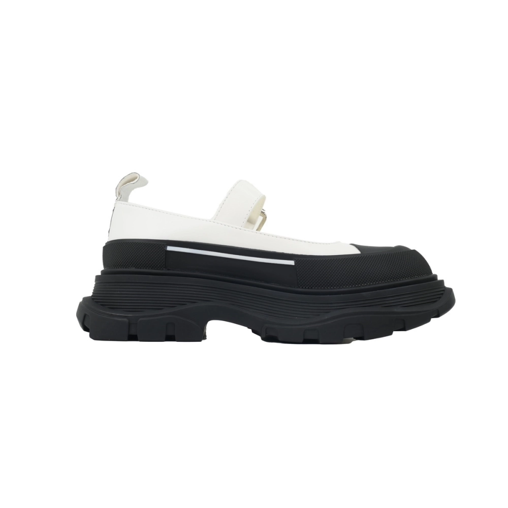 Alexander McQueen Womens Tread Slick Mary Jane In White