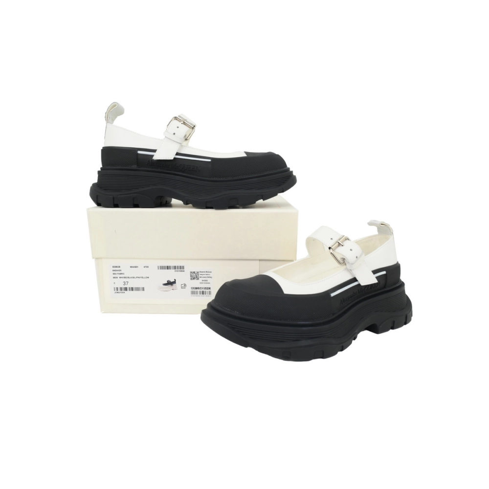 Alexander McQueen Womens Tread Slick Mary Jane In White