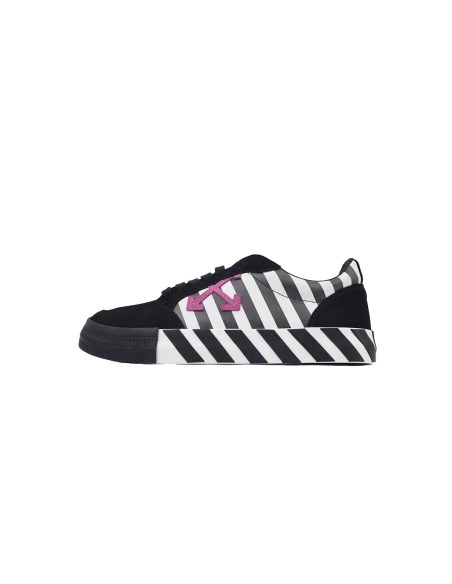 Off-White Vulc Low Black White OMIA085R20C210180129