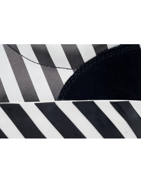 Off-White Vulc Low Black White OMIA085R20C210180129