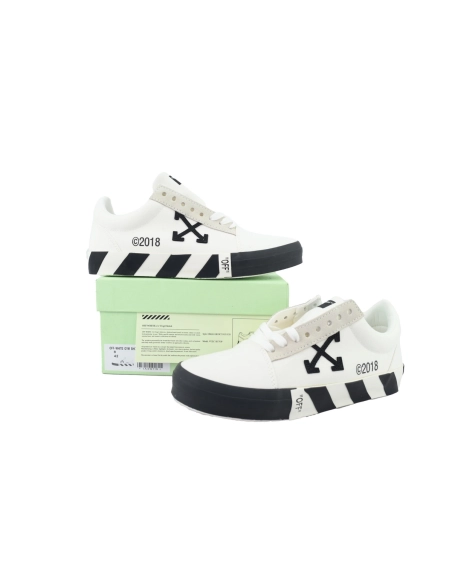 Off-White Vulc Low Top White OMIA085E183510010100