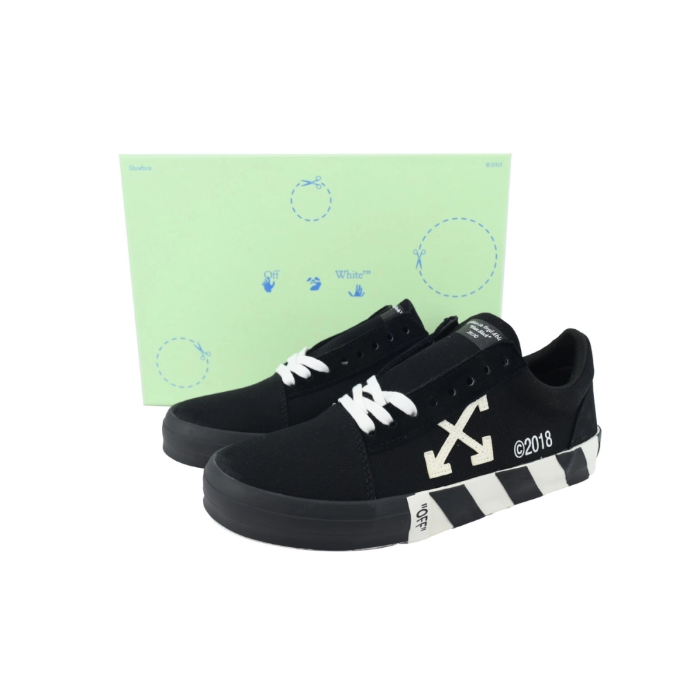Off-White Vulc Low Top Black OMIA085E183510011000