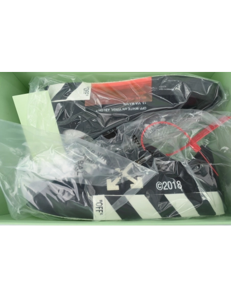 Off-White Vulc Low Top Black OMIA085E183510011000