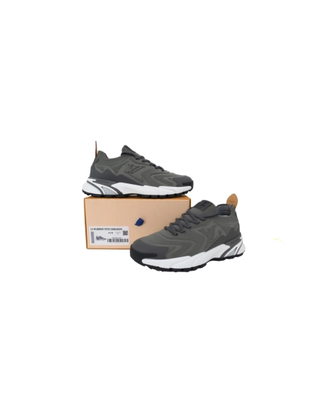 Louis Vuitton Runner Tatic Sneaker Grayish White