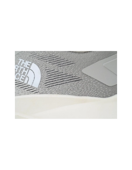 The North Face Vectiv Enduris 4 Grey