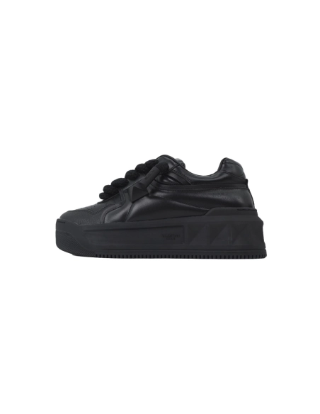 Valentino Garavani Low Top Chunky Sneakers Leather Black