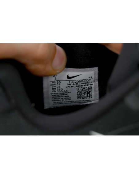 Nike Zoom Vomero 19 Black And White HQ2050 -007