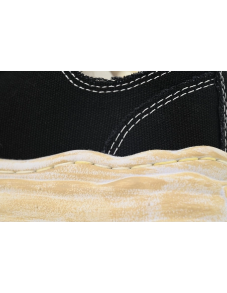 Mihara Yasuhiro Retro Black And White NO.735