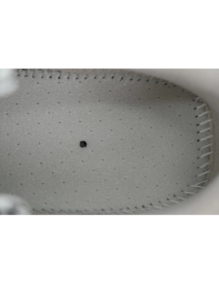 Balenciaga Hamptons Worn-out Trainers Navy Blue 841765 WCURS 4090