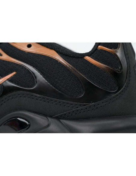 Nike Air Max Plus Dark Obsidian Monarch FN6949-400