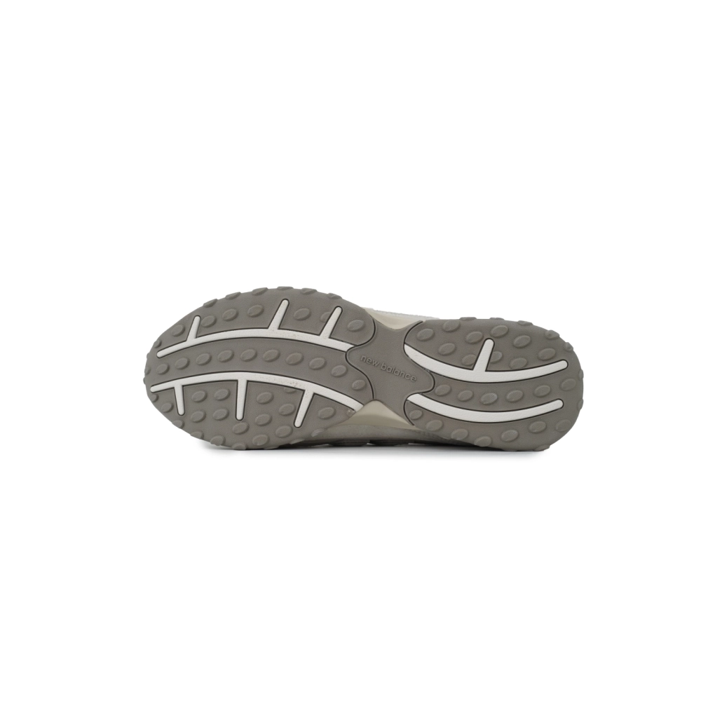 New Balance 204L Timberwolf Linen U204LMMC