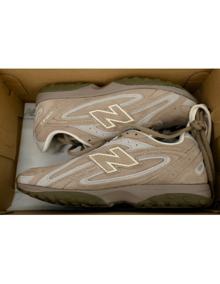 New Balance 204L Mushroom Arid Stone U204LMMA