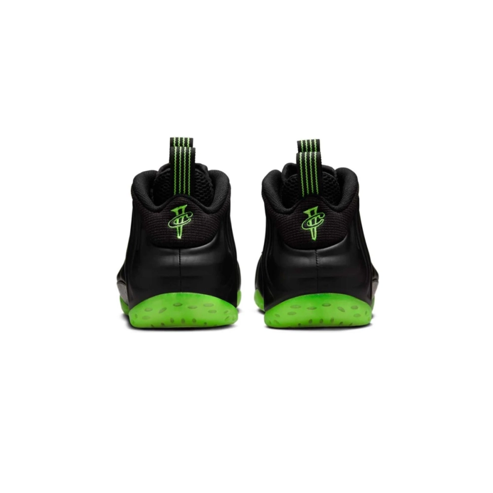 Nike Air Foamposite One Black Volt