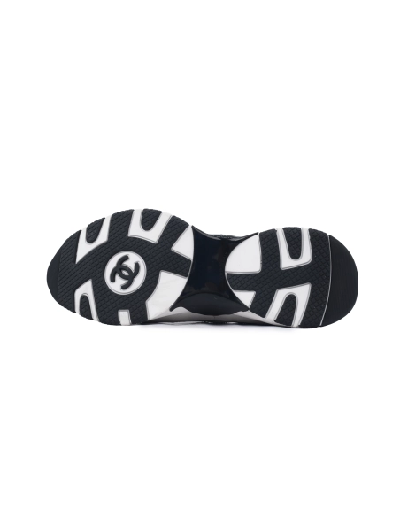 Chanel Interlocking CC Logo Calfskin Suede Calfskin Sneakers White