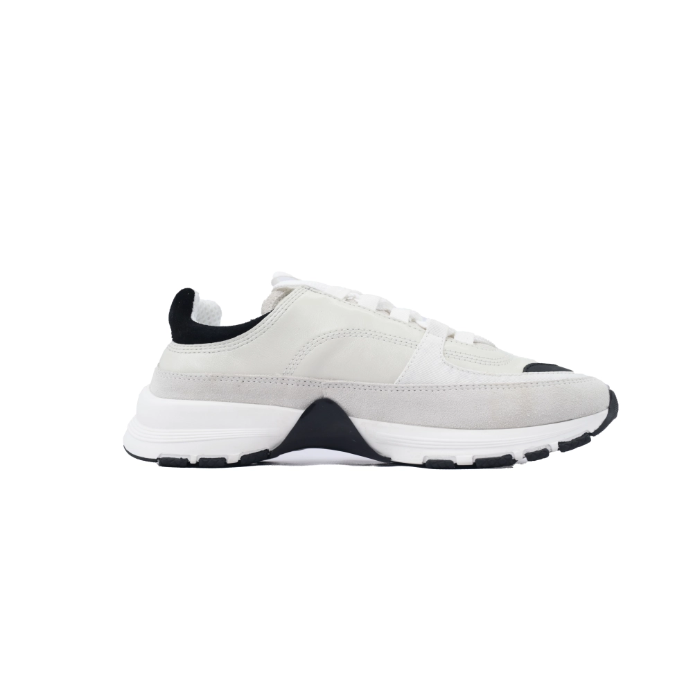 Chanel Interlocking CC Logo Calfskin Suede Calfskin Sneakers White