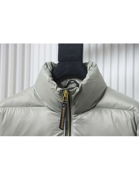 Moose Knuckles Stand Collar Large Check Down Jacket TSK1,Moose Knuckles