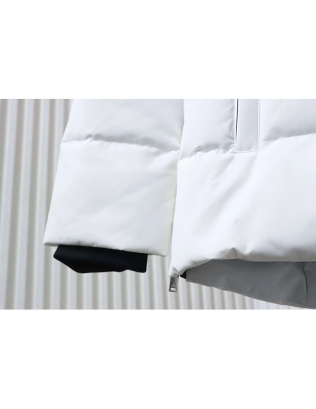 Moose Knuckles Cloud Down Jacket TSK1,Moose Knuckles