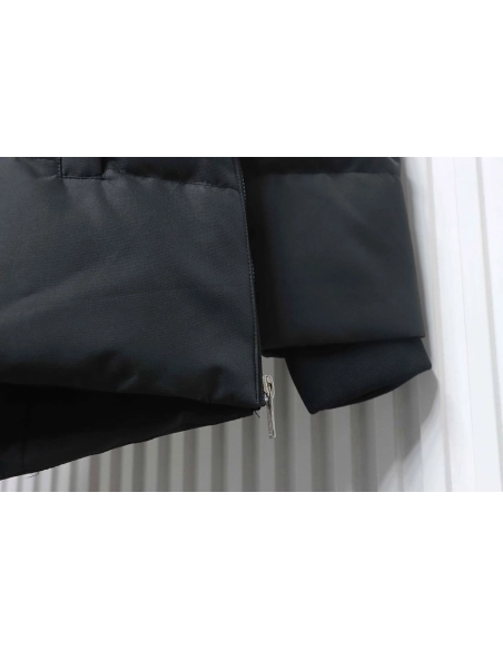 Moose Knuckles Cloud Down Jacket,Moose Knuckles