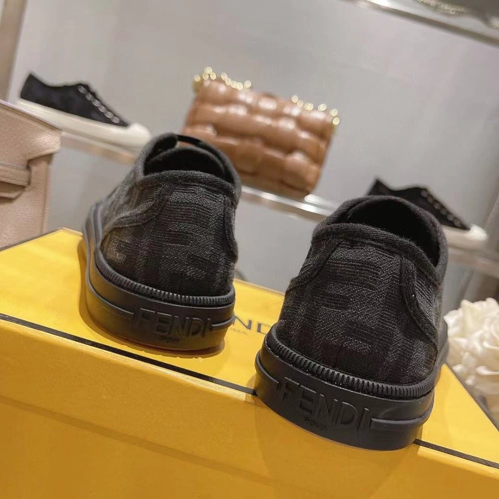 Fendi Domino Black,FENDI Sneakers