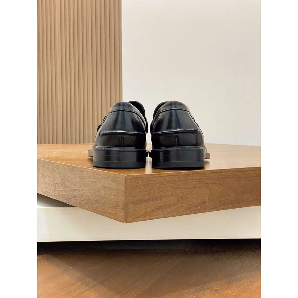 Fendi Orlock Black Leather Loafers,FENDI Sneakers