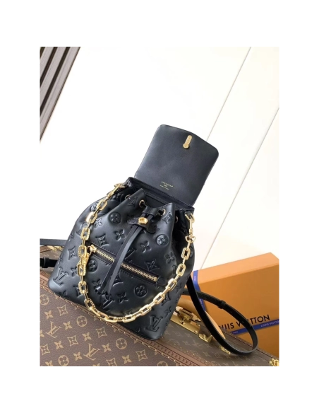 Louis Vuitton Coussin Backpack PM Bags M13357 21X26X10cm,Louis Vuitton Bags