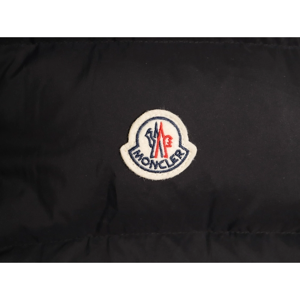Moncler Matte Label Vest,Moncler