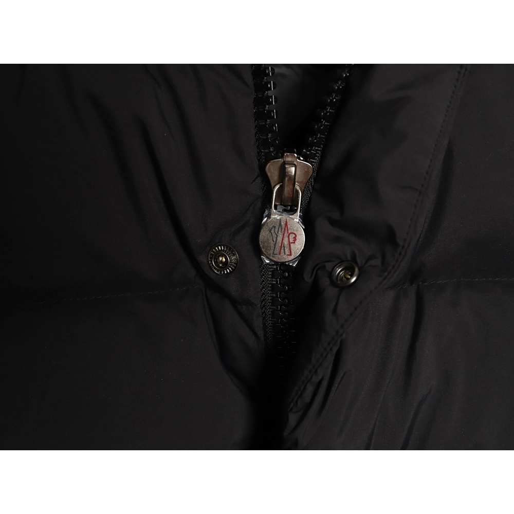 Moncler Matte Label Vest,Moncler