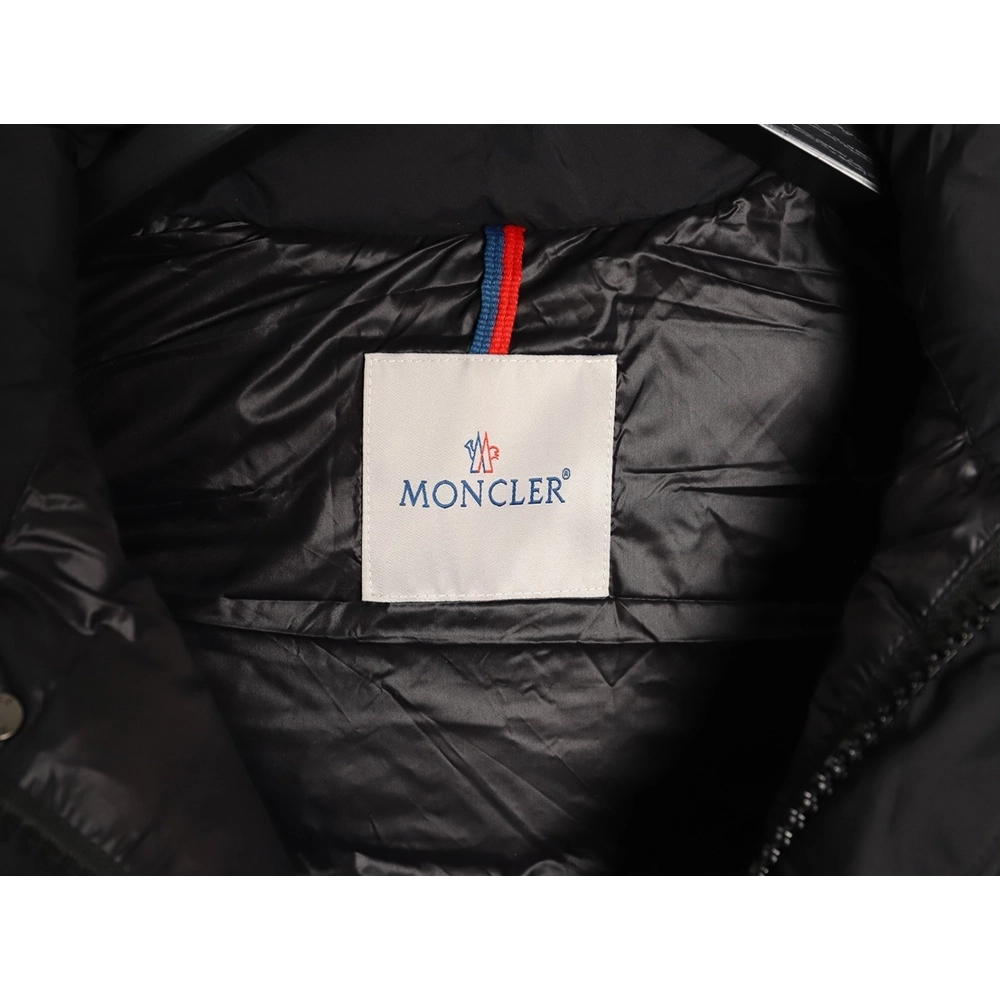 Moncler Matte Label Vest,Moncler
