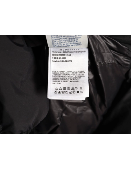 Moncler Matte Label Vest,Moncler