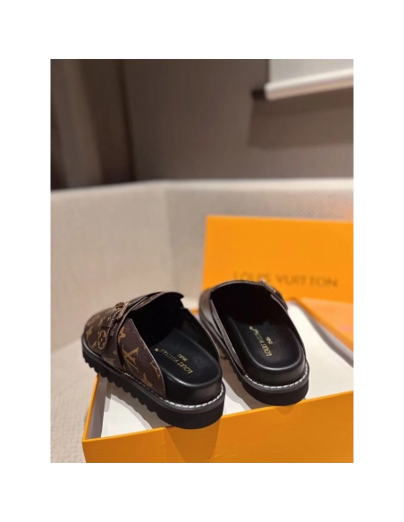 Louis Vuitton Cosy Flat Comfort Clog 1AAW6T,Louis Vuitton Slides